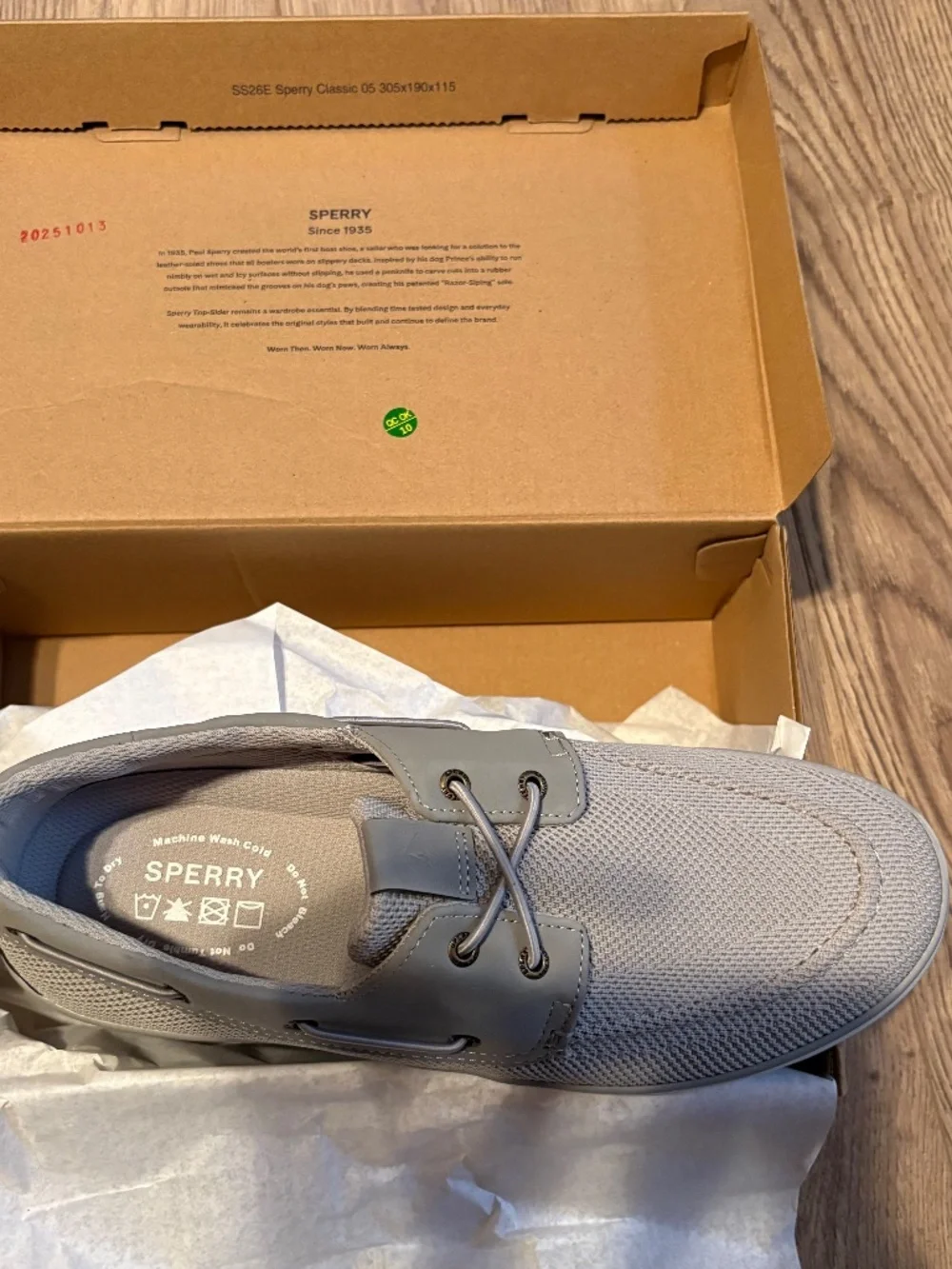 Sperry Men's Grey and White Boat-shoes